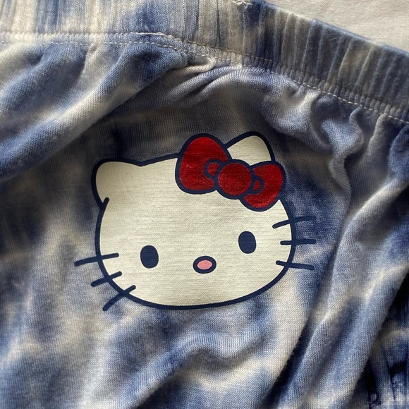 Girl’s Sanrio Hello Kitty Blue Tie Dye Romper Size Large 10/12 - Picture 10 of 12
